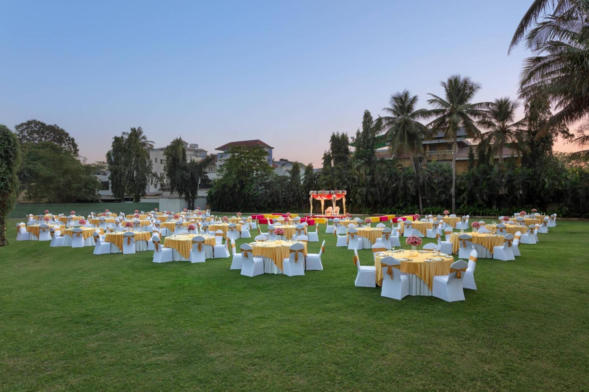 Surat Marriott Hotel Luaran gambar