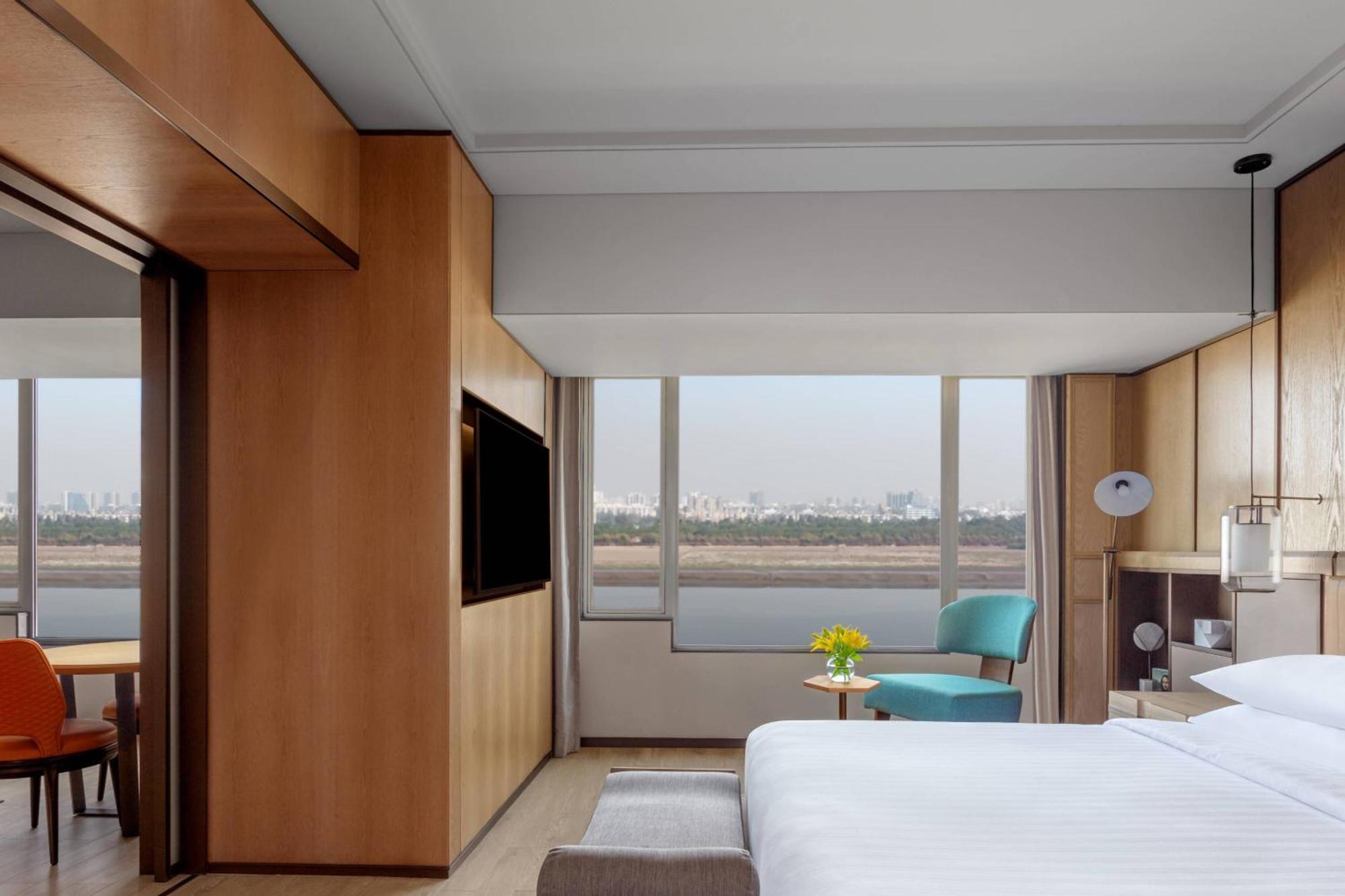 Surat Marriott Hotel Luaran gambar