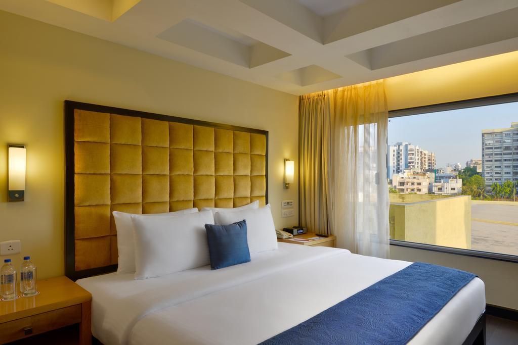 Surat Marriott Hotel Luaran gambar